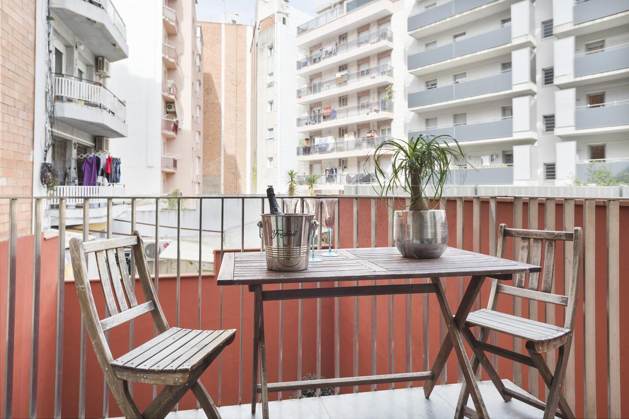 My Space Barcelona Pool City Center Екстериор снимка