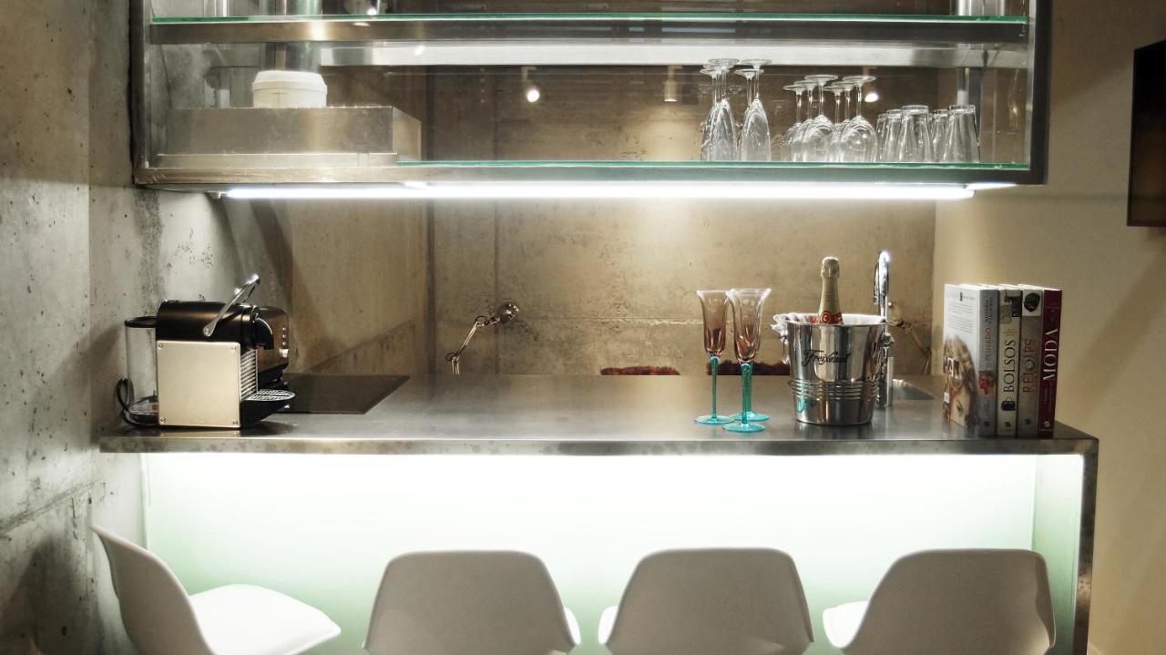 My Space Barcelona Pool City Center Екстериор снимка